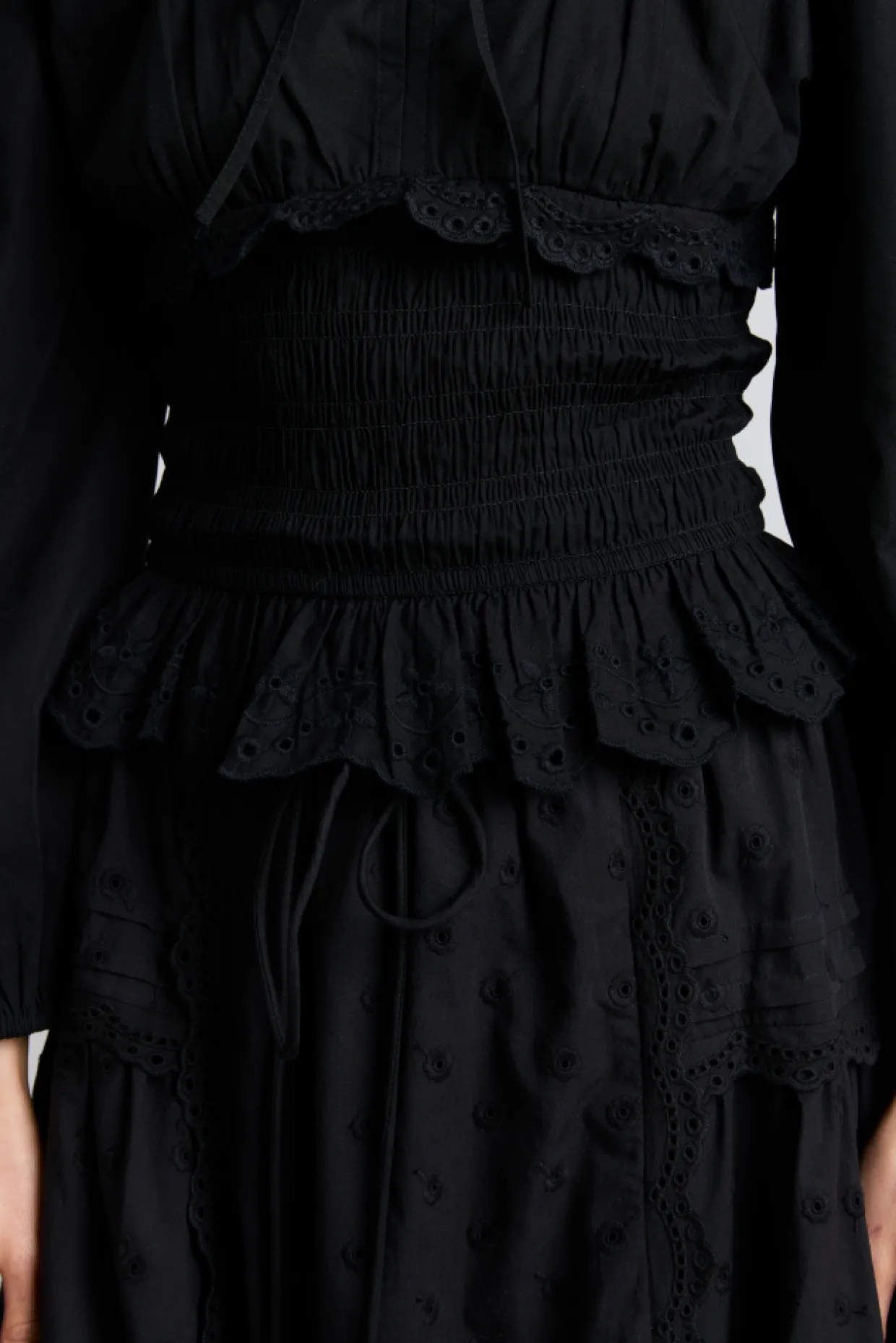 agatha embroidered midi skirt - black