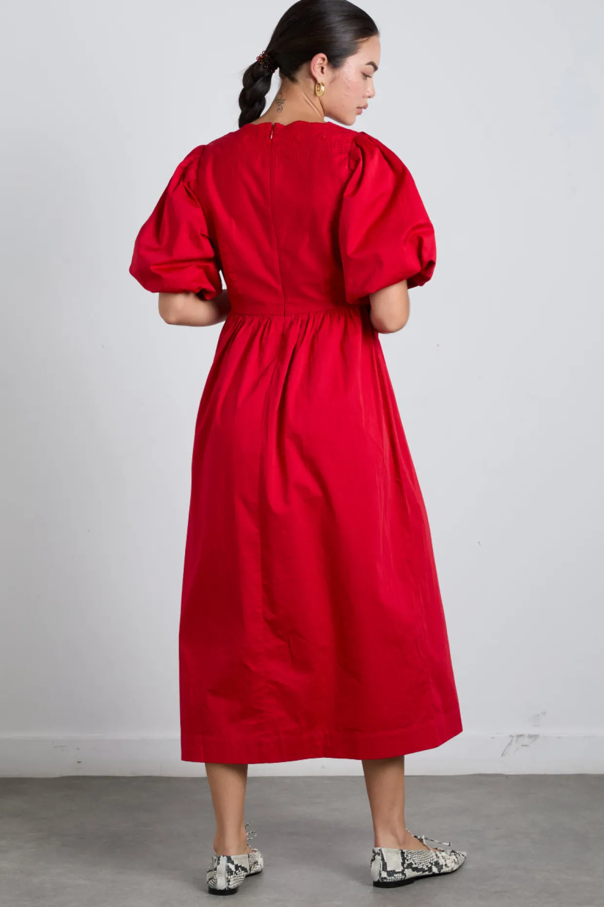 aria bow embroidered midi dress - red