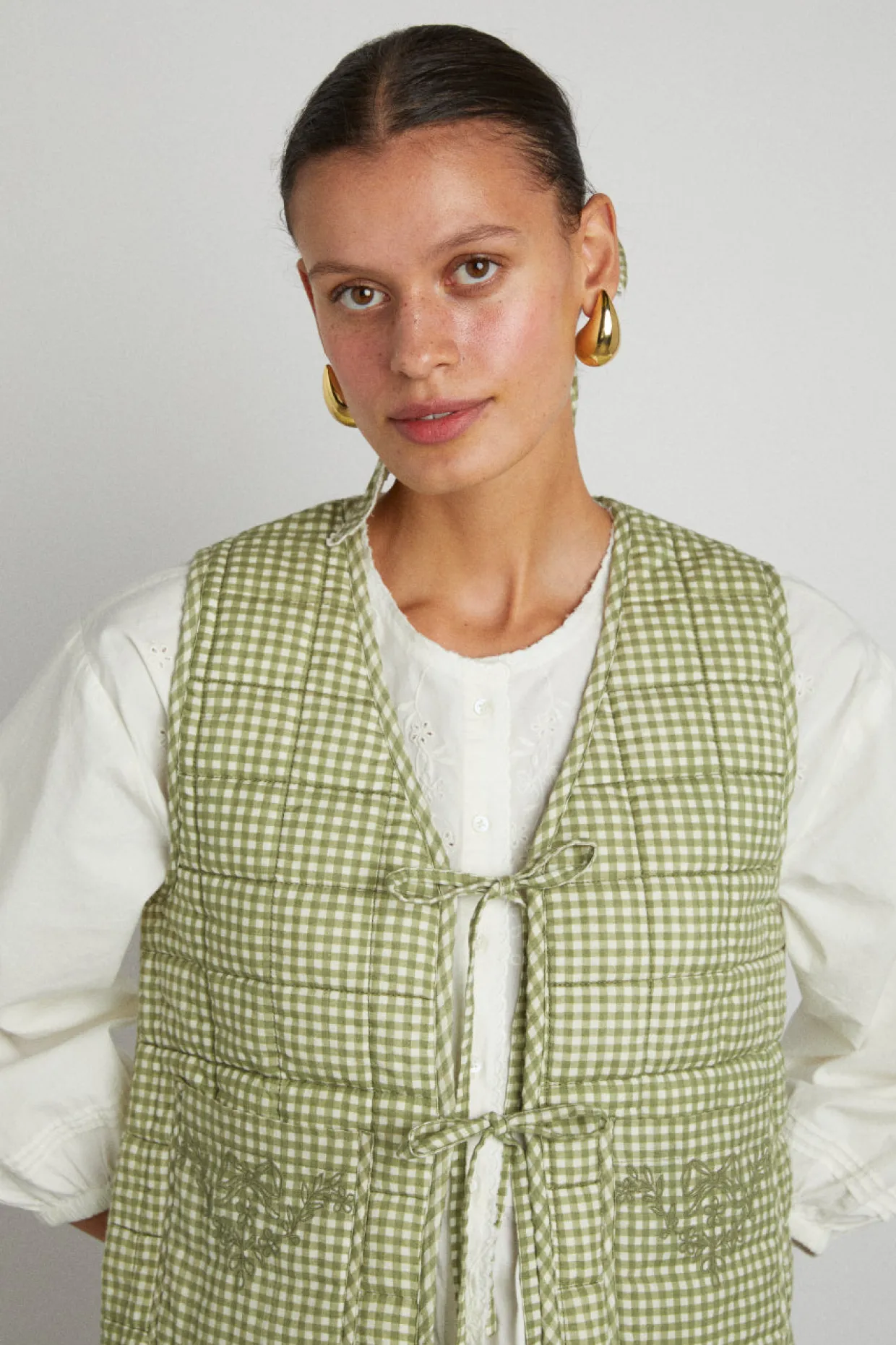 arte reversible tie gilet - green gingham