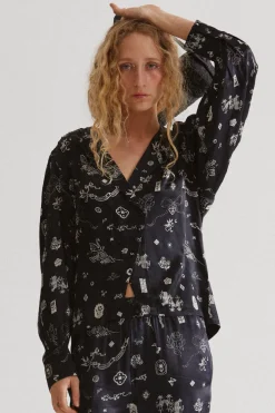 clairo blouse - symbol print