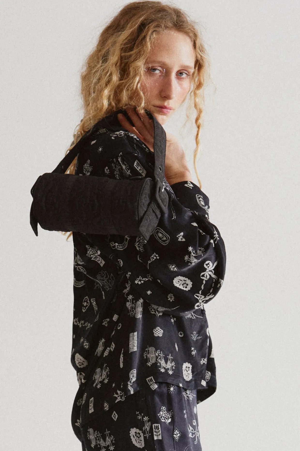 clairo blouse - symbol print