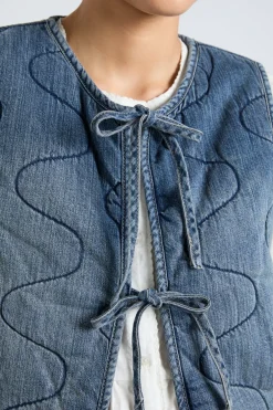 denim tilly gilet- vintage wash