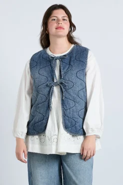 denim tilly gilet- vintage wash