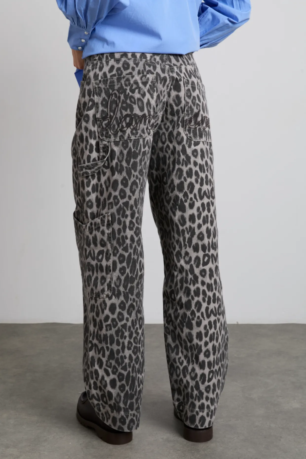 drew cargo jeans - leopard charcoal