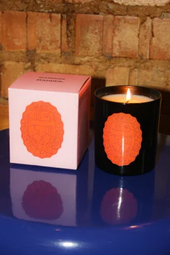 earl of east x damson madder candle - the dreamer
