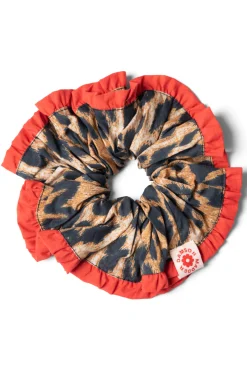 frill scrunchie in leopard with red edge