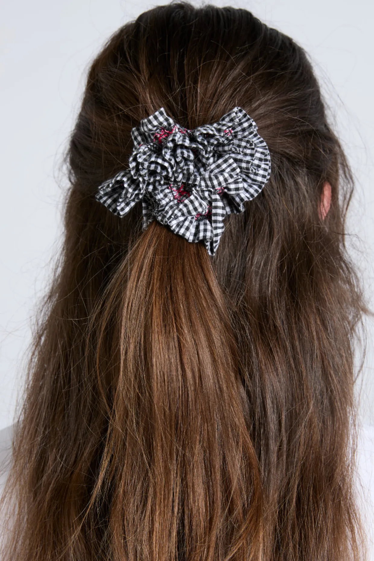 garter scrunchie in black u0026 ecru gingham with stitch detail