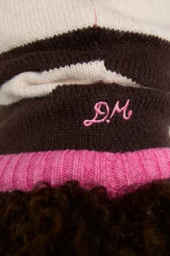 hood in cream u0026 choc with pink tie