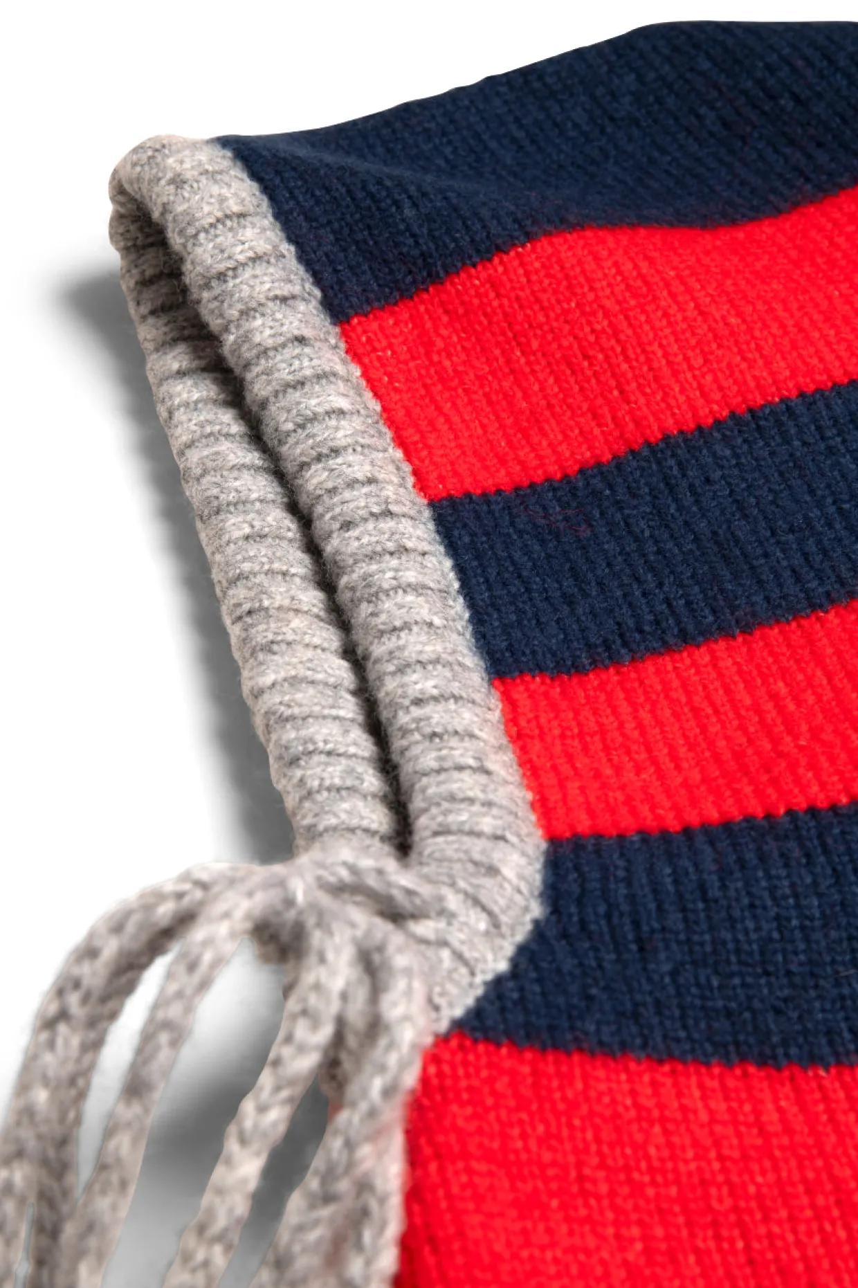 hood in red u0026 navy with grey tie