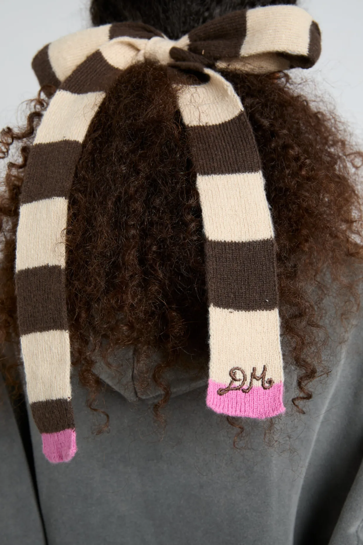 knitted hair bow in stripe - ecru u0026 choc