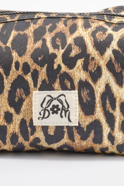 make up bag - leopard