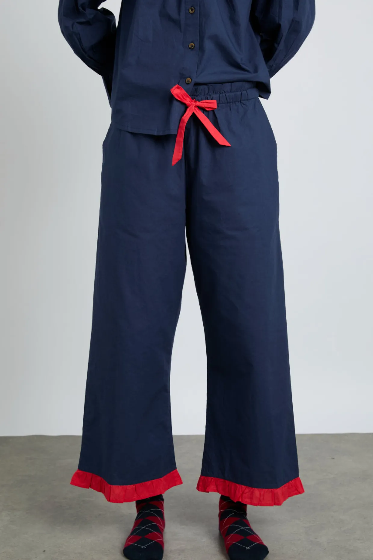 maria pj set- navy/red