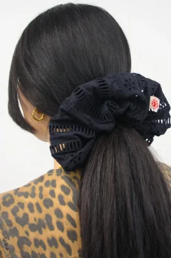 oversized broderie scrunchie in black