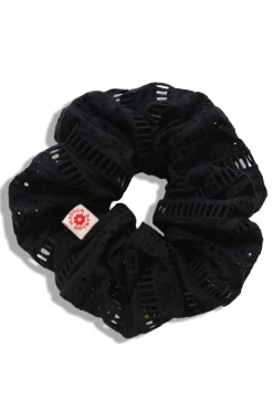oversized broderie scrunchie in black