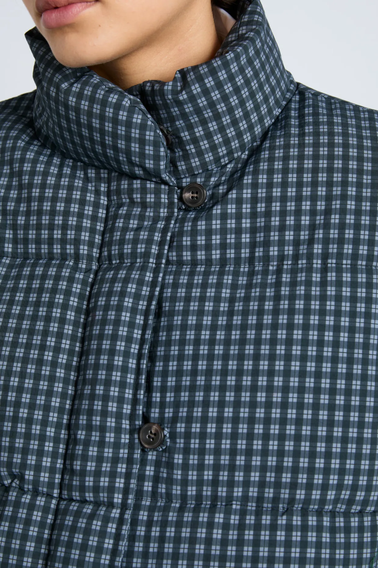 pearl check puffer - navy gingham