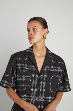 tablecloth embroidered shirt - black floral