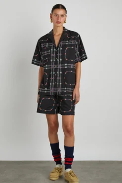 tablecloth embroidered shirt - black floral
